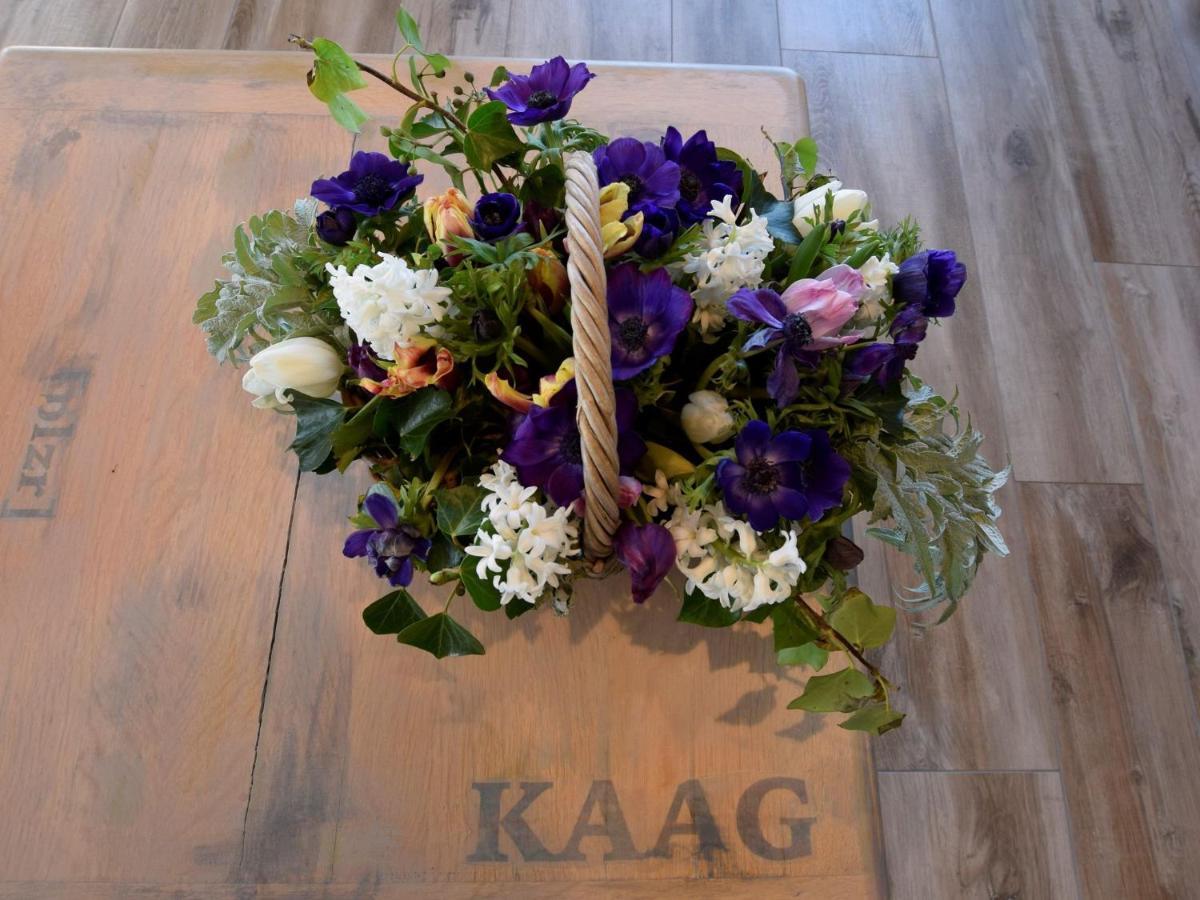Luxurious Villa With Private Garden In Kaag Esterno foto