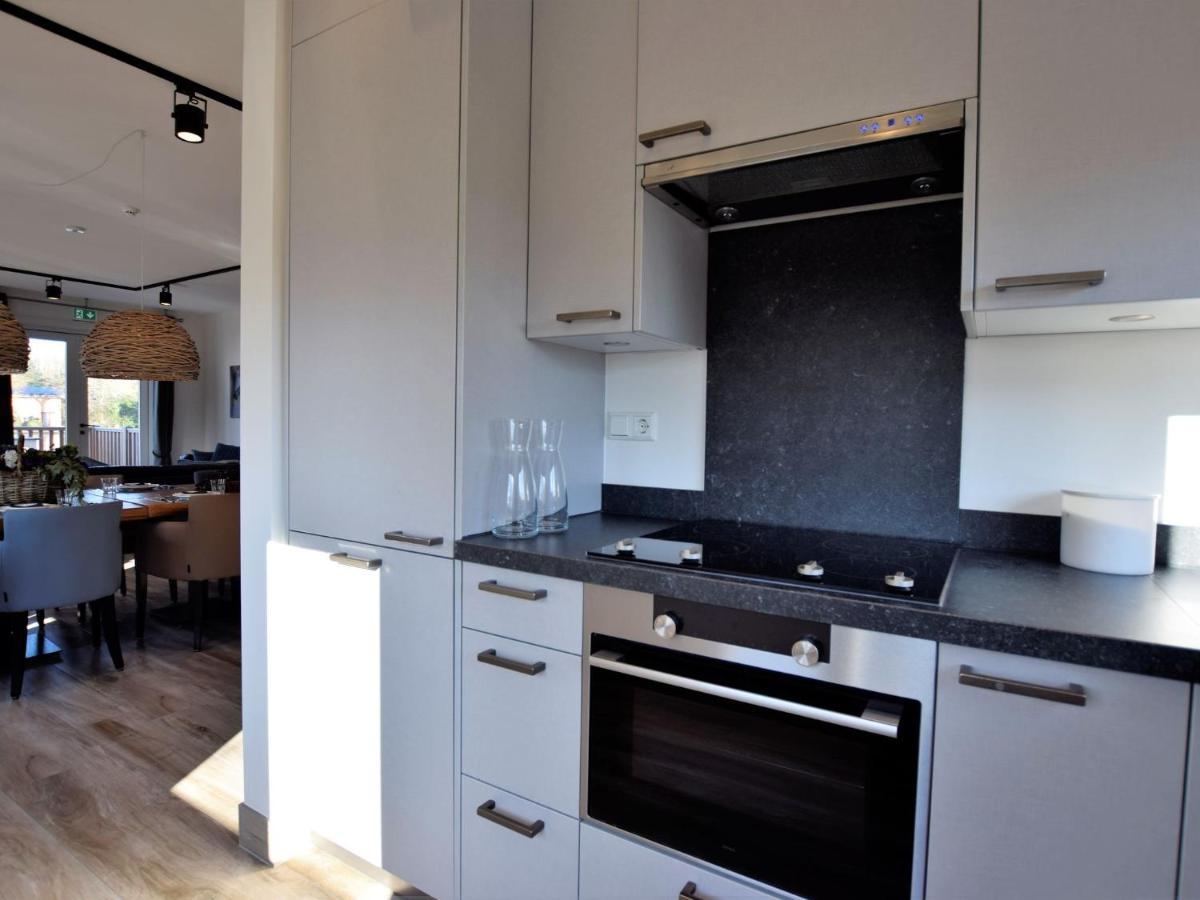 Luxurious Villa With Private Garden In Kaag Esterno foto